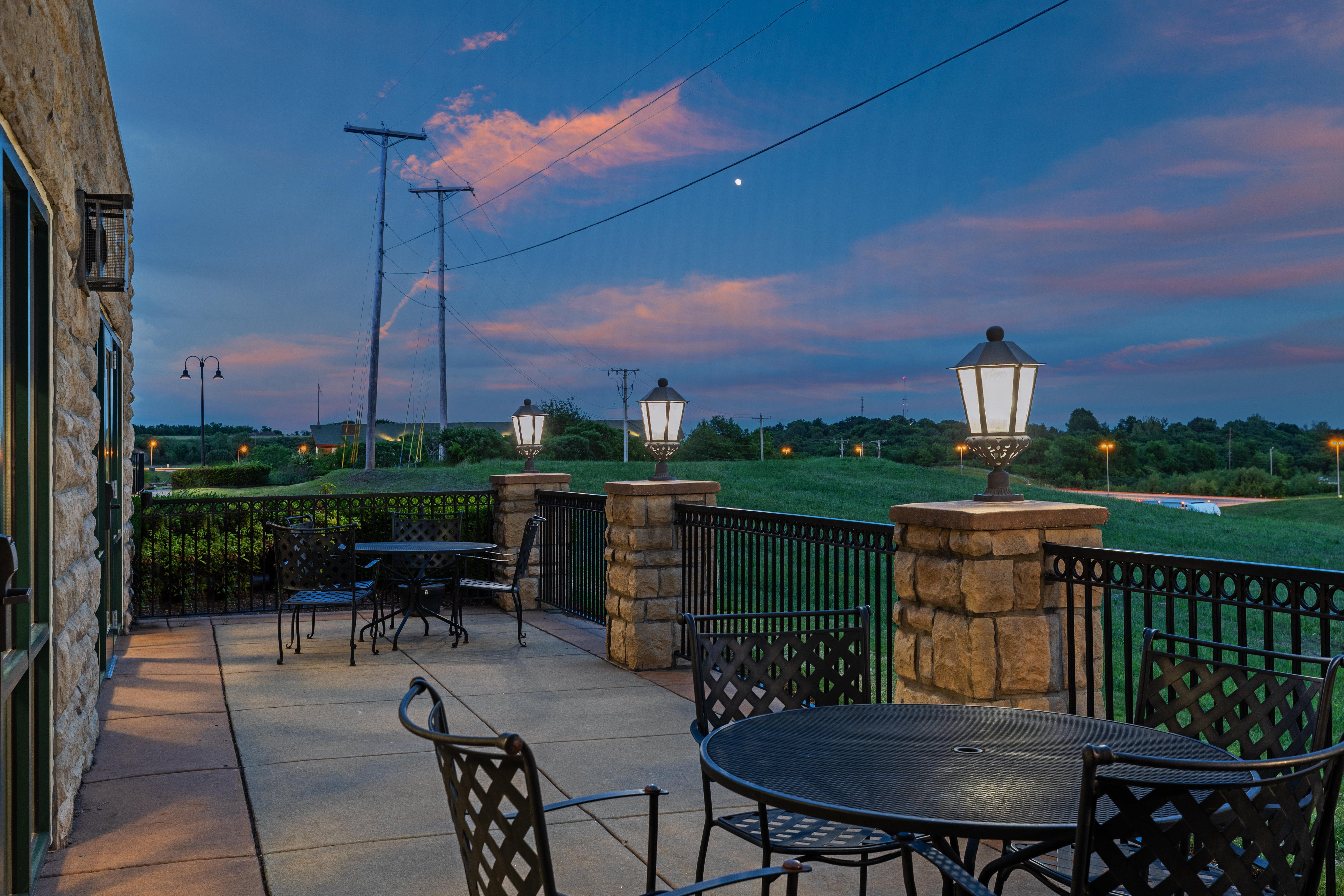 Holiday Inn Express & Suites Tulsa S Broken Arrow Hwy 51 By Ihg Dış mekan fotoğraf