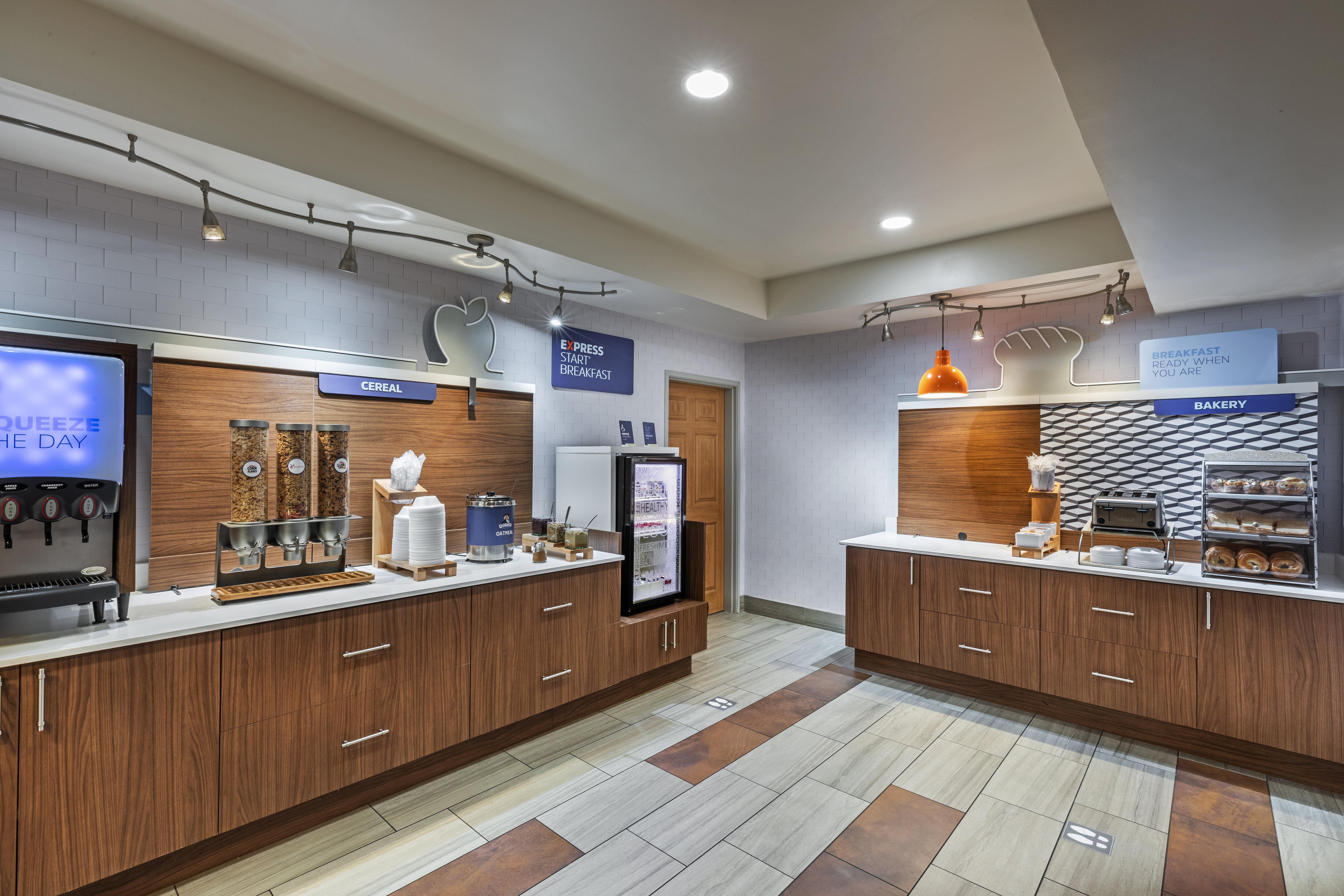 Holiday Inn Express & Suites Tulsa S Broken Arrow Hwy 51 By Ihg Dış mekan fotoğraf