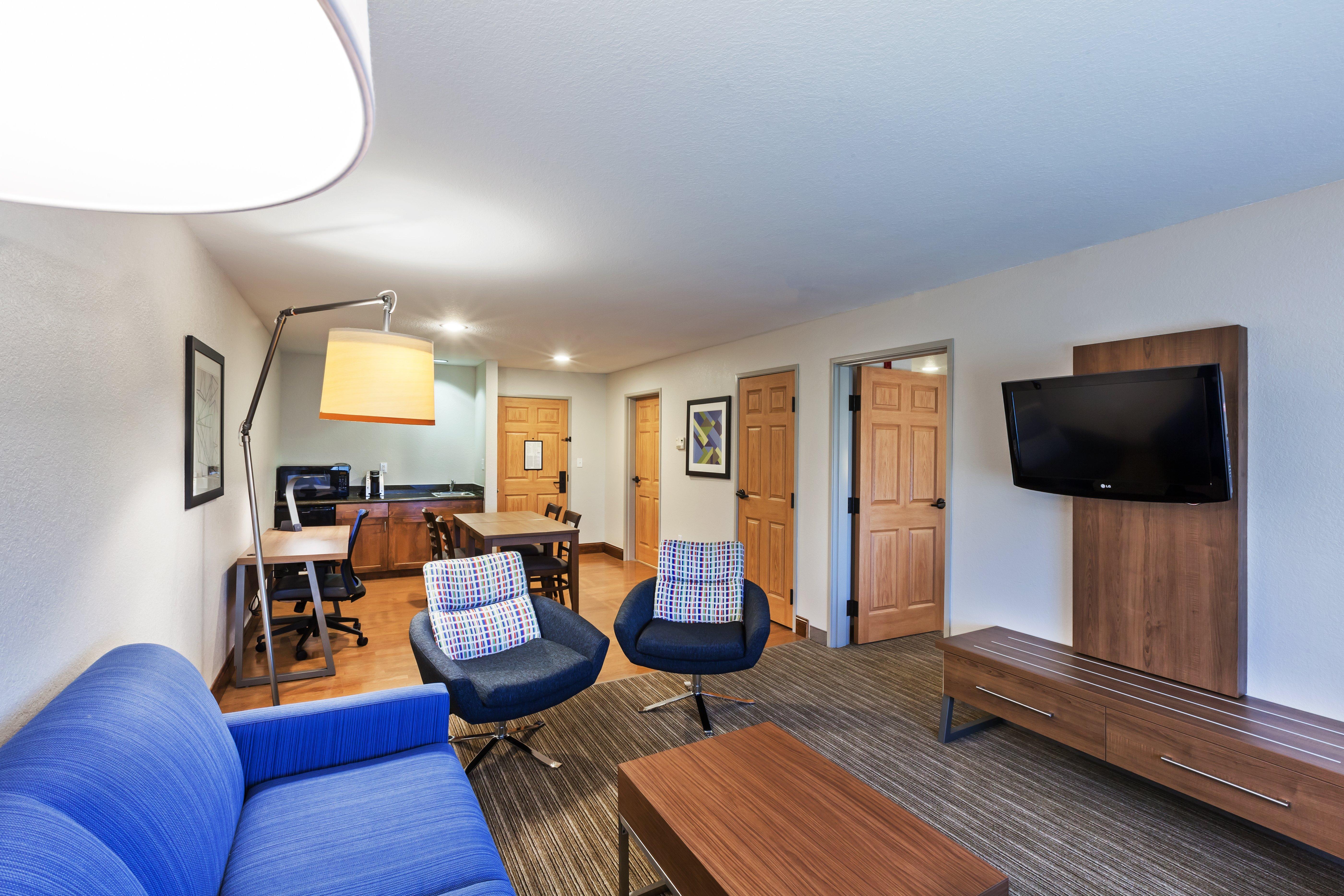 Holiday Inn Express & Suites Tulsa S Broken Arrow Hwy 51 By Ihg Dış mekan fotoğraf