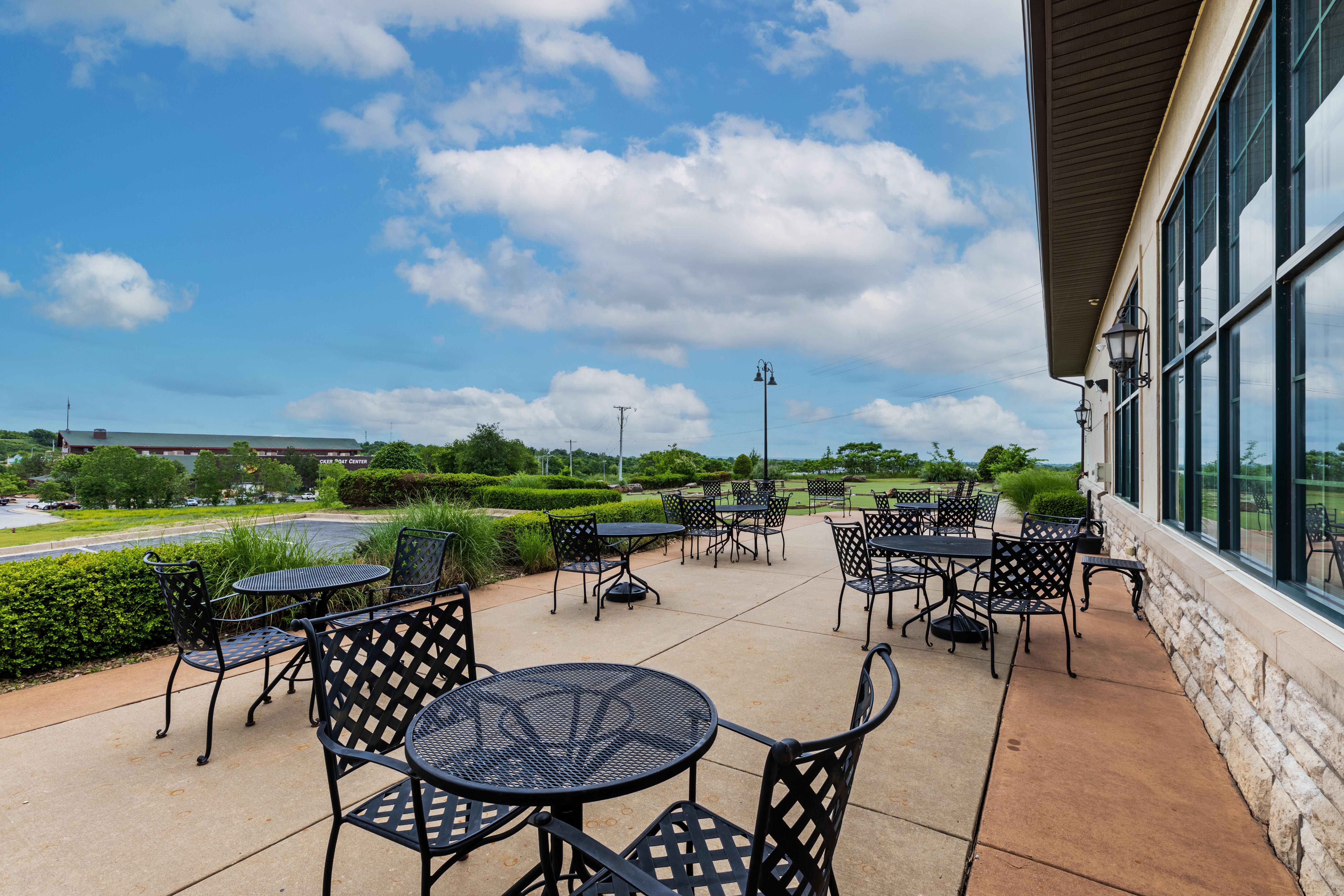 Holiday Inn Express & Suites Tulsa S Broken Arrow Hwy 51 By Ihg Dış mekan fotoğraf
