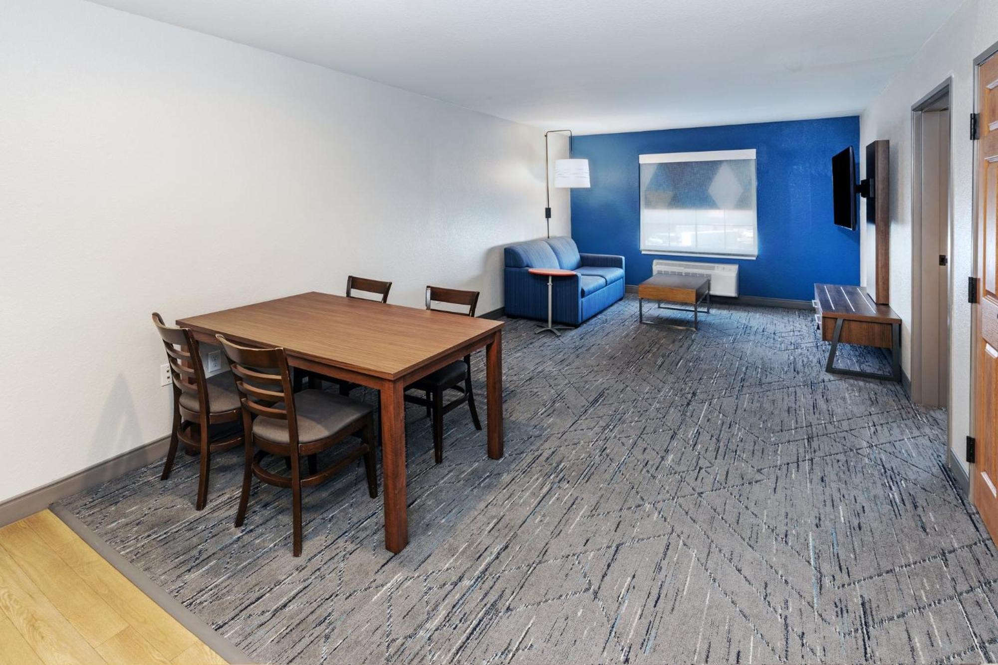 Holiday Inn Express & Suites Tulsa S Broken Arrow Hwy 51 By Ihg Dış mekan fotoğraf