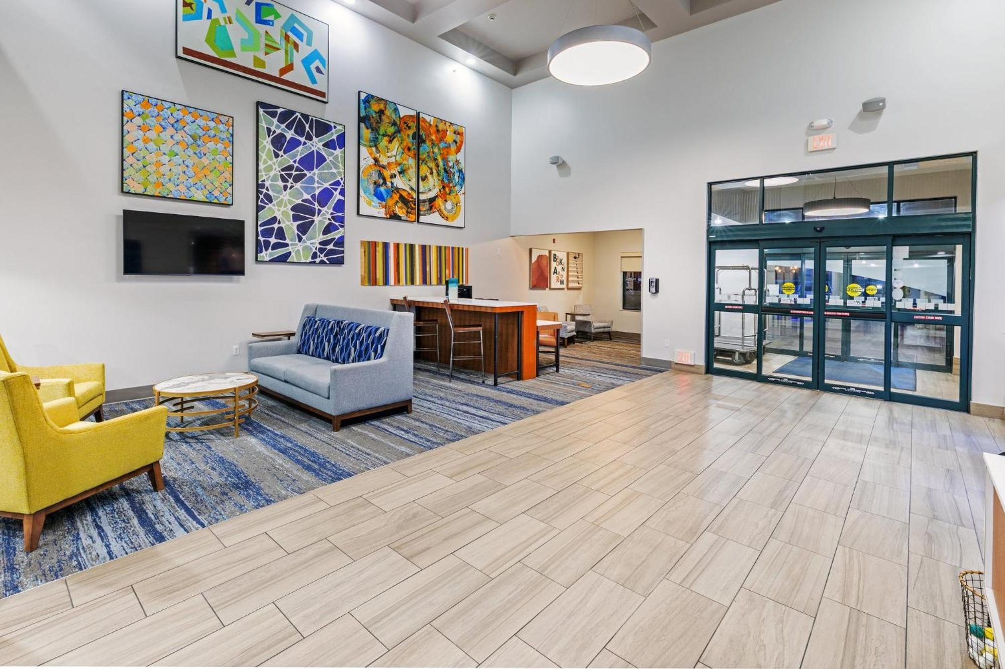 Holiday Inn Express & Suites Tulsa S Broken Arrow Hwy 51 By Ihg Dış mekan fotoğraf